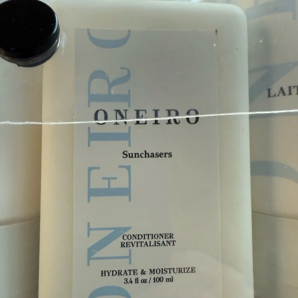 ONEIRO “Sunchasers” Travel-Size‎ Hydrate & Moisturize Set 🌞🧴